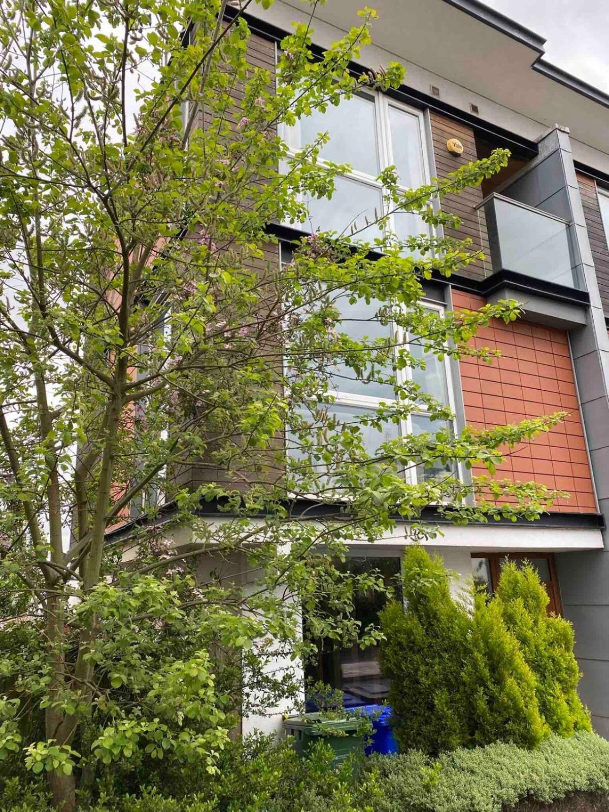 Comfortable 3-Storey House With Free Car Parking Manchester Exteriér fotografie